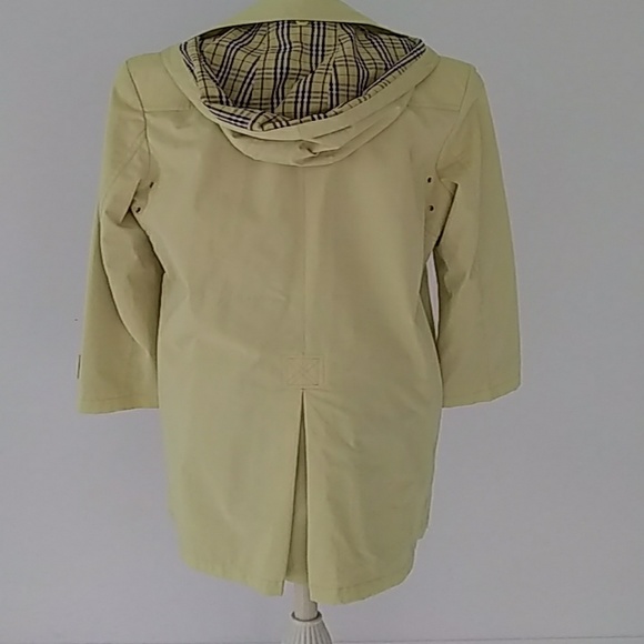 Gallery Jacket - Picture 2 of 7